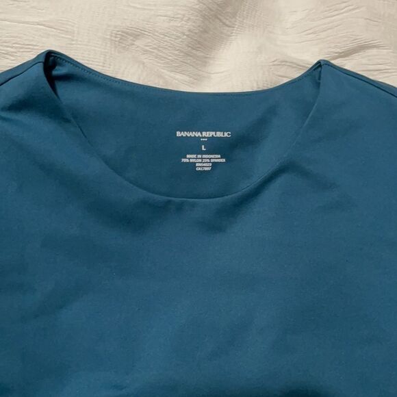 NWT- Banana Republic- L - Picture 3 of 6